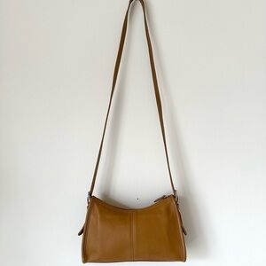 VTG 90s COACH 1998 CAMEL TAN Leather Soho Crossbody Shoulder Bag Purse 4104